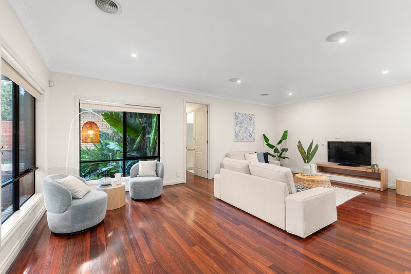 Photo - 13 Carex Way, South Morang VIC 3752 - Image 13
