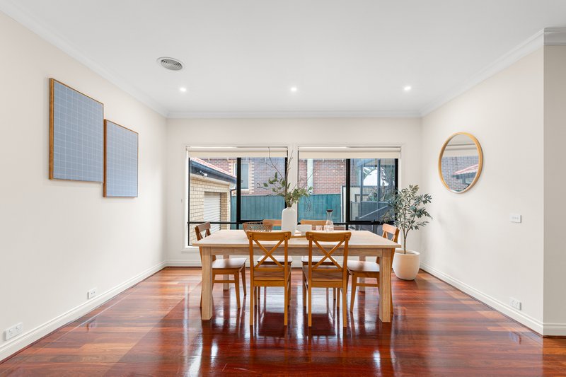 Photo - 13 Carex Way, South Morang VIC 3752 - Image 20