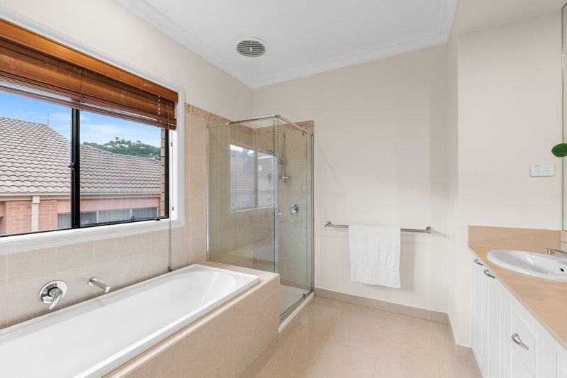 Photo - 13 Carex Way, South Morang VIC 3752 - Image 22