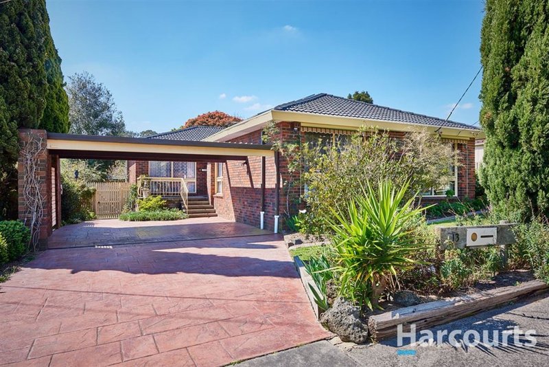 13 Caroben Avenue, Vermont VIC 3133