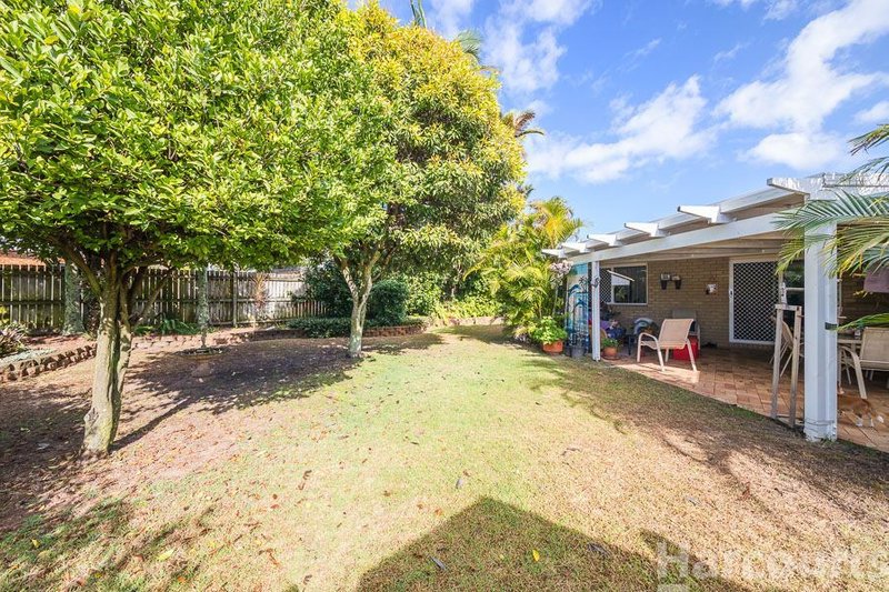 Photo - 13 Carpenter Way, Sandstone Point QLD 4511 - Image 2