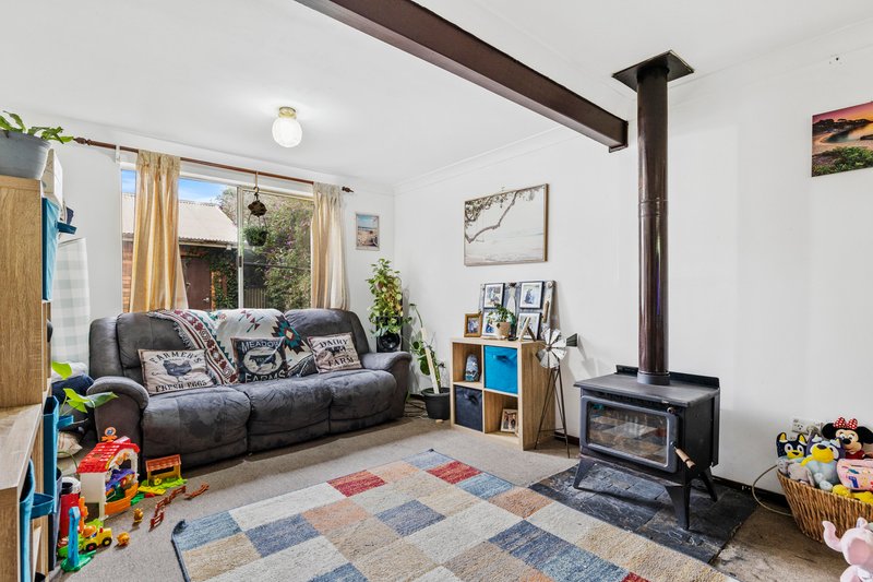 Photo - 13 Carrington Avenue, Oberon NSW 2787 - Image 3