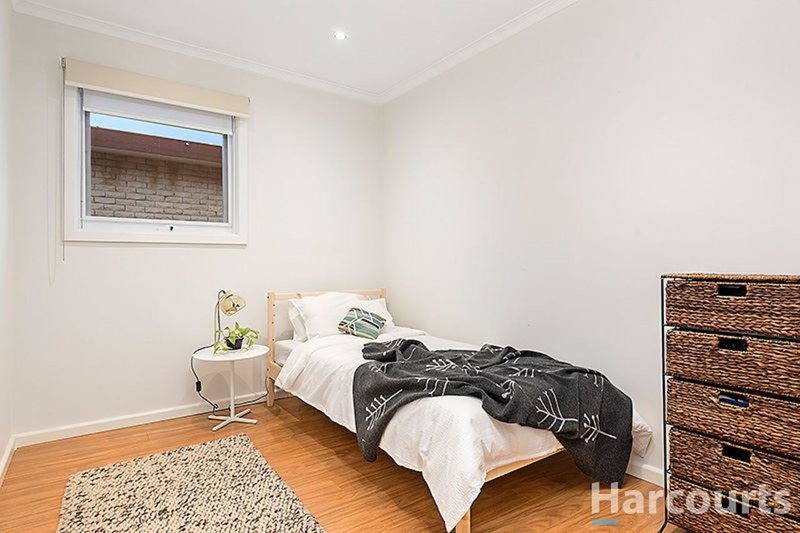 Photo - 1/3 Cassia Street, Notting Hill VIC 3168 - Image 8