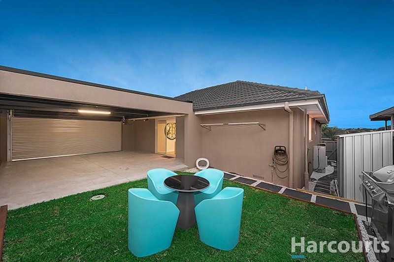 Photo - 1/3 Cassia Street, Notting Hill VIC 3168 - Image 10