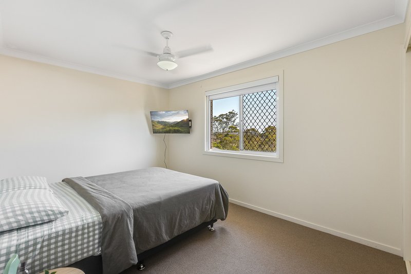 Photo - 13 Cassidy Terrace, Mount Kynoch QLD 4350 - Image 8