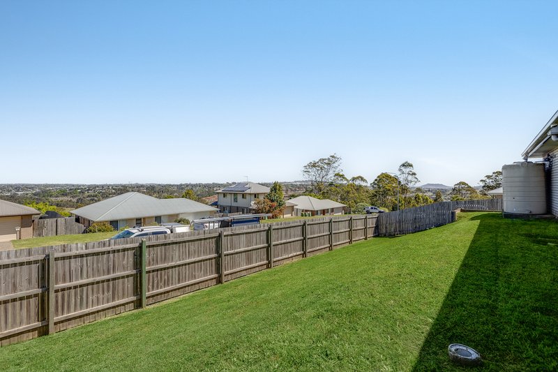 Photo - 13 Cassidy Terrace, Mount Kynoch QLD 4350 - Image 14