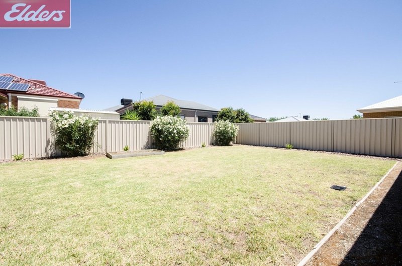 Photo - 13 Castleton Street, Wodonga VIC 3690 - Image 26