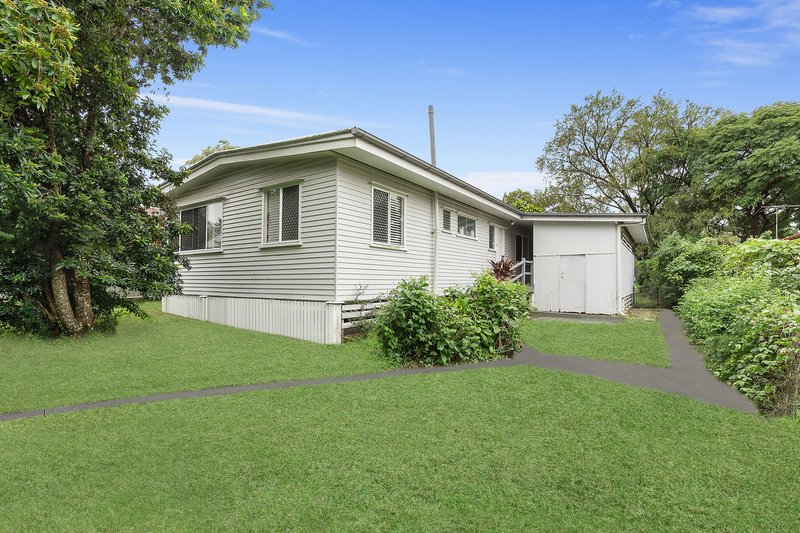 Photo - 13 Casula Street, Arana Hills QLD 4054 - Image 8