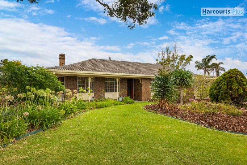 Photo - 13 Caswell Drive, Hallett Cove SA 5158 - Image 3