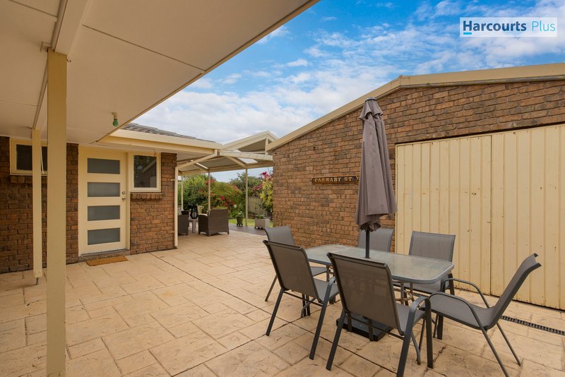 Photo - 13 Caswell Drive, Hallett Cove SA 5158 - Image 20