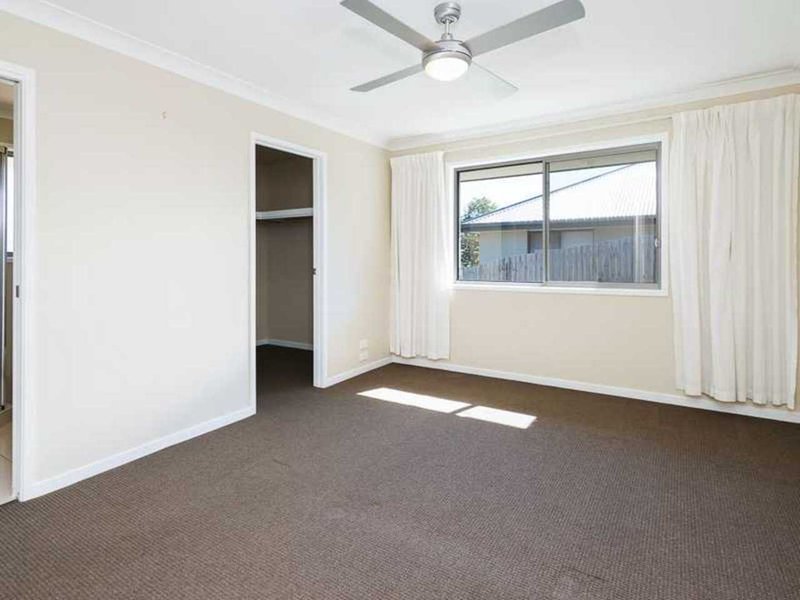 Photo - 13 Catalunya Court, Oxenford QLD 4210 - Image 5