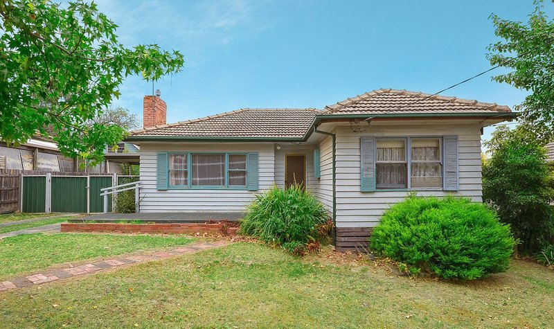 Photo - 13 Catherine Street, Ringwood VIC 3134 - Image 2