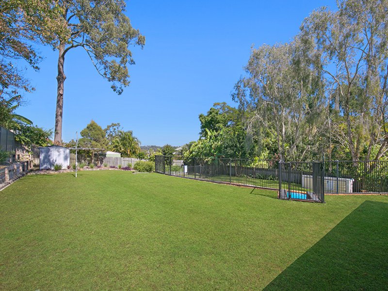 Photo - 13 Celandine Street, Shailer Park QLD 4128 - Image 2