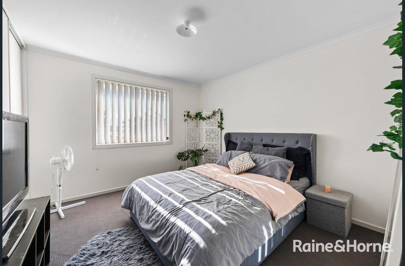 Photo - 13 Centenary Circuit, Andrews Farm SA 5114 - Image 5