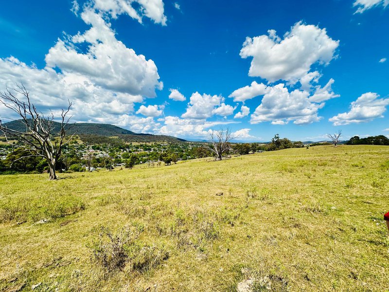 Photo - 13 Chaffey Close, Tumbarumba NSW 2653 - Image 3