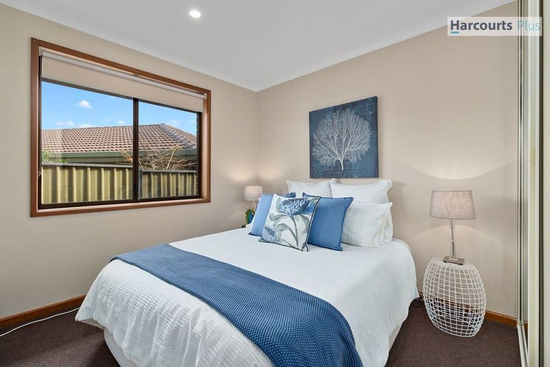 Photo - 13 Chalani Crescent, Hallett Cove SA 5158 - Image 13