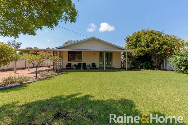 Photo - 13 Chambers Street, Geurie NSW 2818 - Image 1
