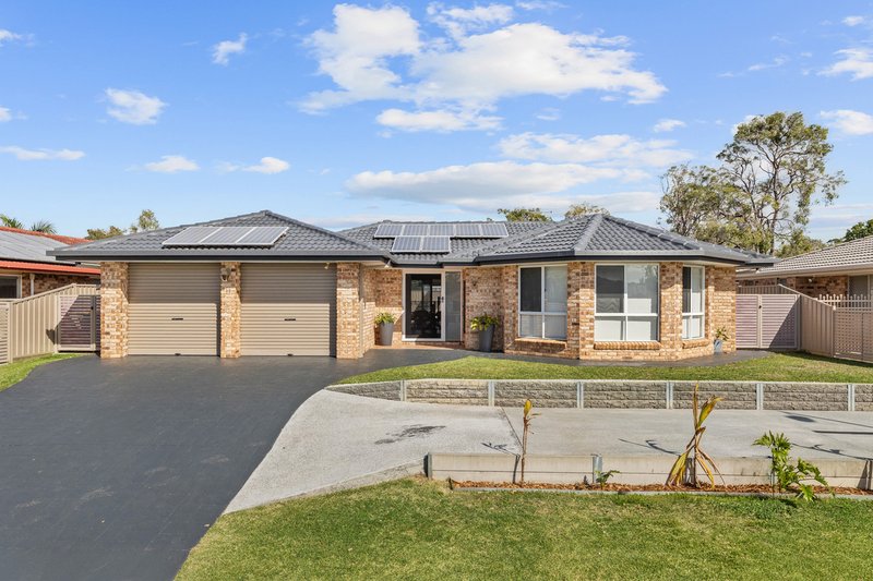 Photo - 13 Champagne Crescent, Thornlands QLD 4164 - Image 1