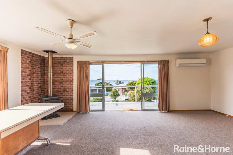 Photo - 13 Charles Street, Beaumaris TAS 7215 - Image 3