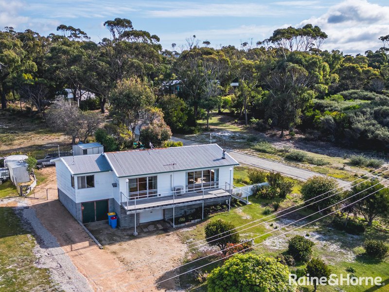 Photo - 13 Charles Street, Beaumaris TAS 7215 - Image 13