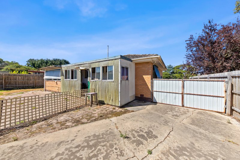 Photo - 13 Charles Street, Pakenham VIC 3810 - Image 14