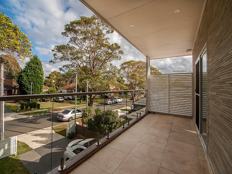 Photo - 13 Cheatle Street, East Hills NSW 2213 - Image 7