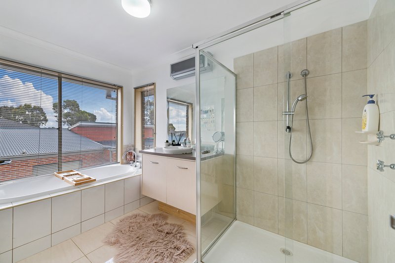 Photo - 13 Chelsea Court, Burnside Heights VIC 3023 - Image 12