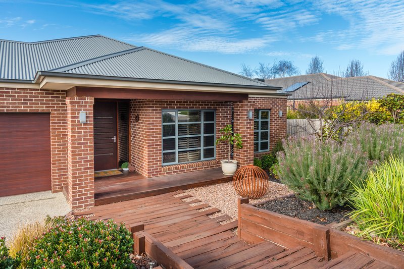 Photo - 13 Childe Harold Road, Gisborne VIC 3437 - Image 3