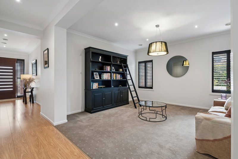 Photo - 13 Childe Harold Road, Gisborne VIC 3437 - Image 10