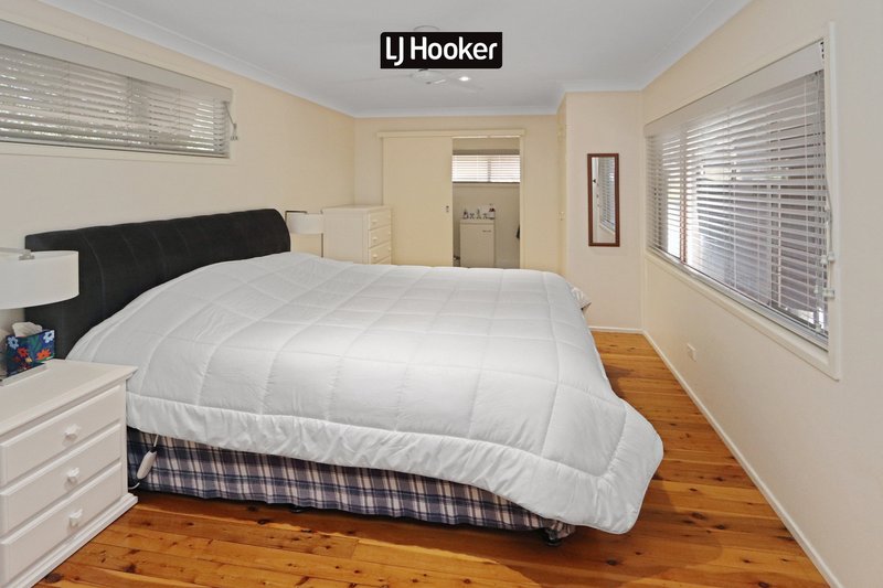 Photo - 13 Chisholm Street, Inverell NSW 2360 - Image 6