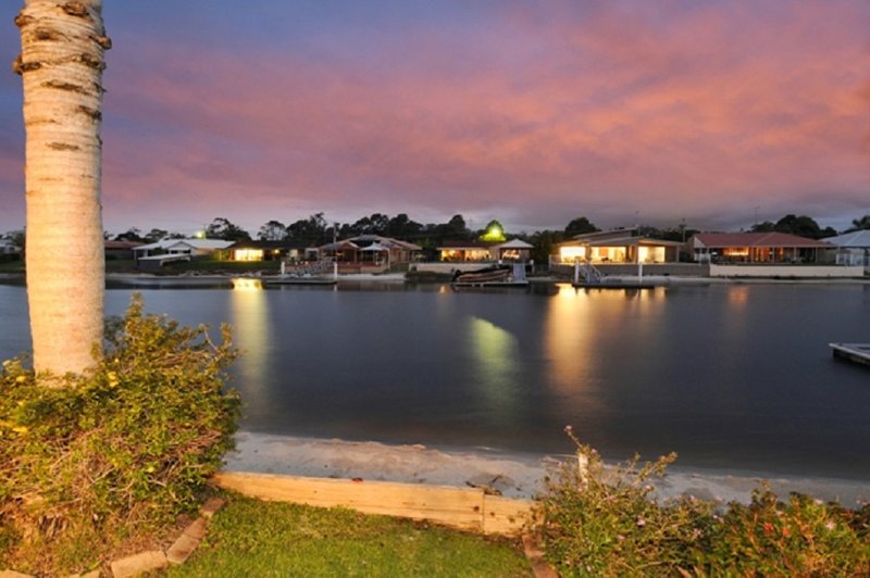 Photo - 13 Chiswell Place, Maroochydore QLD 4558 - Image 2