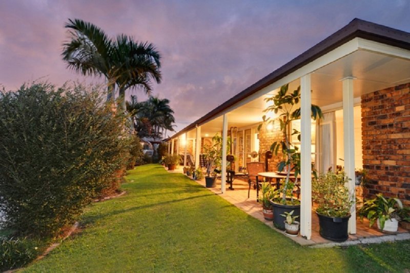 Photo - 13 Chiswell Place, Maroochydore QLD 4558 - Image 3