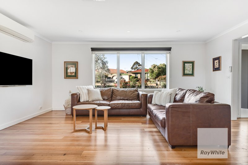 Photo - 13 Churchill Avenue, Tullamarine VIC 3043 - Image 9