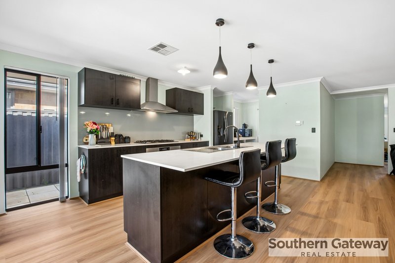 Photo - 13 Churchyard Avenue, Wellard WA 6170 - Image 11