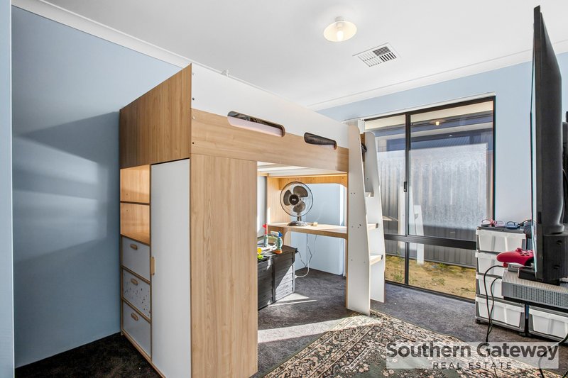 Photo - 13 Churchyard Avenue, Wellard WA 6170 - Image 18