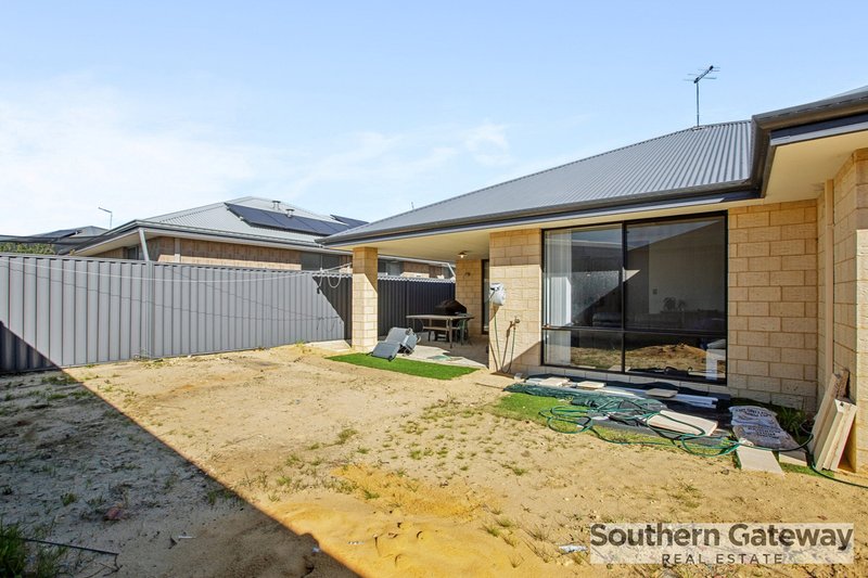 Photo - 13 Churchyard Avenue, Wellard WA 6170 - Image 25