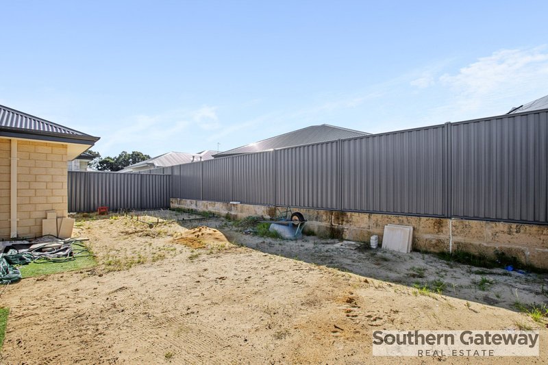 Photo - 13 Churchyard Avenue, Wellard WA 6170 - Image 27