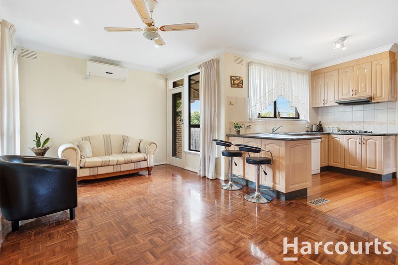 Photo - 13 Citrus Street, Vermont South VIC 3133 - Image 6