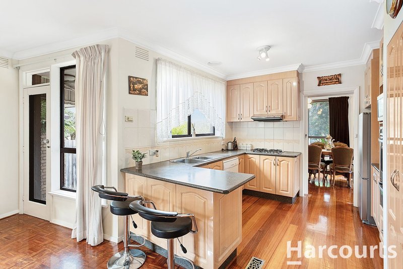 Photo - 13 Citrus Street, Vermont South VIC 3133 - Image 7