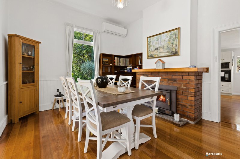 Photo - 13 Clare Court, Devonport TAS 7310 - Image 3