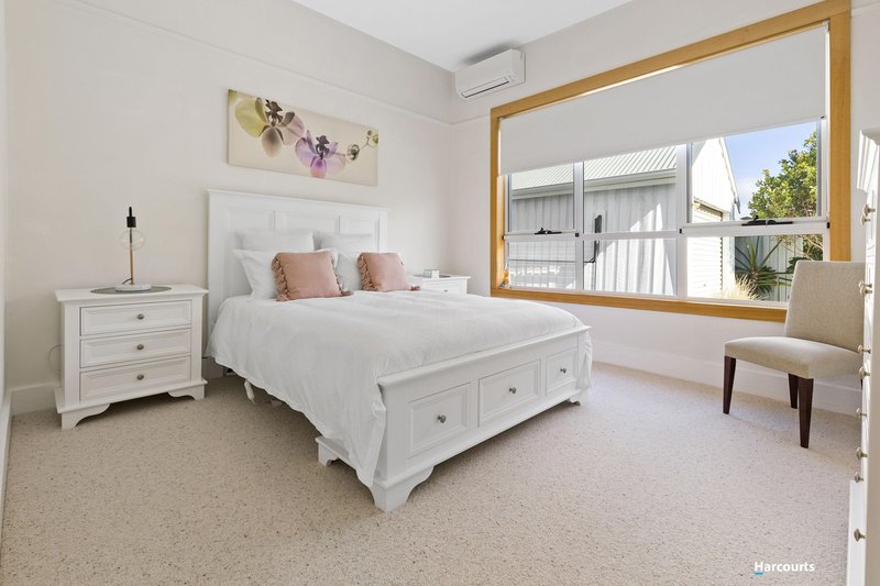 Photo - 13 Clare Court, Devonport TAS 7310 - Image 7