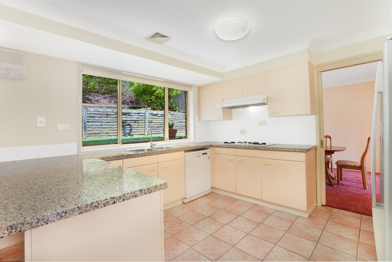 Photo - 13 Claremont Close, Narara NSW 2250 - Image 4