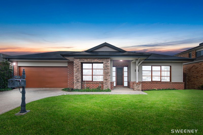 Photo - 13 Classic Court, Altona Meadows VIC 3028 - Image 1