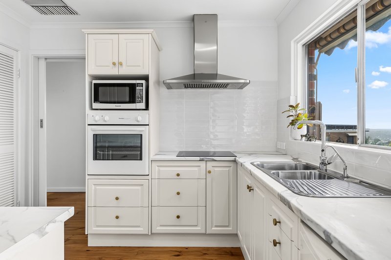 Photo - 13 Clearview Terrace, Flagstaff Hill SA 5159 - Image 15