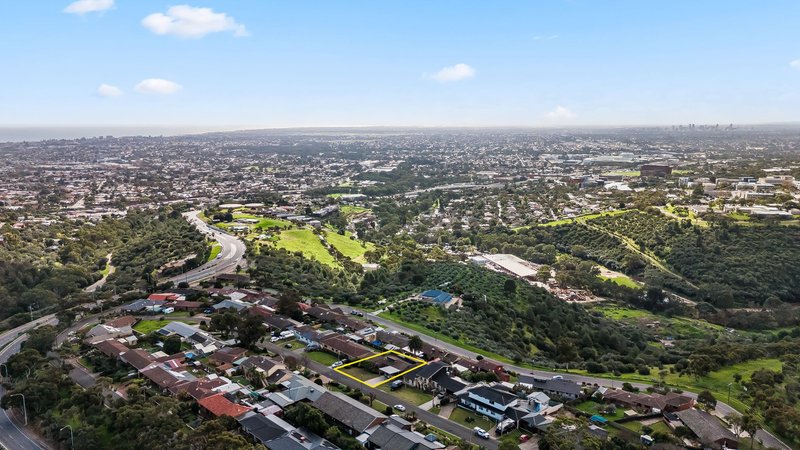 Photo - 13 Clearview Terrace, Flagstaff Hill SA 5159 - Image 29