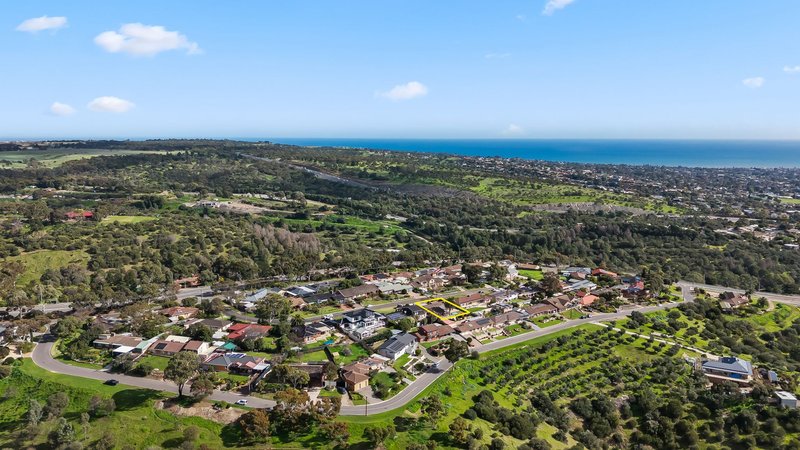 Photo - 13 Clearview Terrace, Flagstaff Hill SA 5159 - Image 32