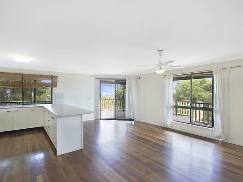 Photo - 13 Clifford Crescent, Banora Point NSW 2486 - Image 3