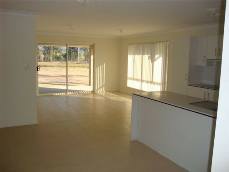 Photo - 13 Cockatoo Drive, Adare QLD 4343 - Image 3