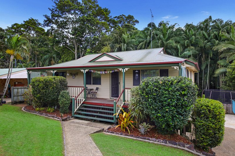 13 Colonial Way, Woombye QLD 4559