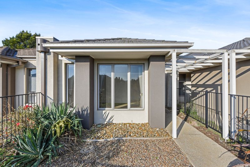 Photo - 13 Comtois Lane, Clyde North VIC 3978 - Image 2